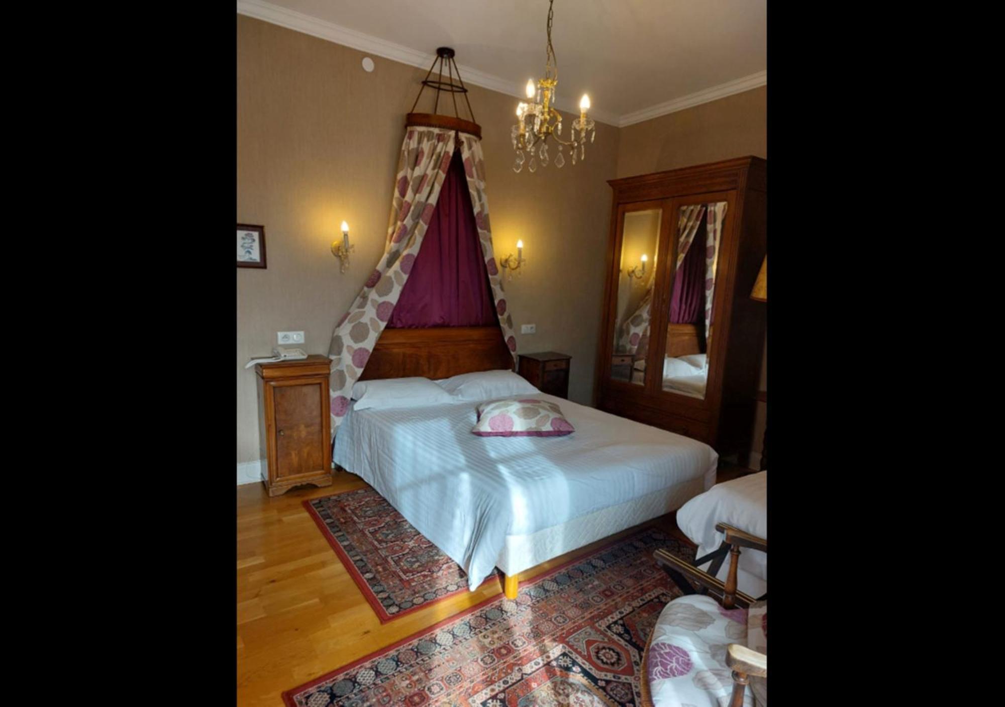 Logis Hotel Beau Site Argelès-Gazost Eksteriør billede