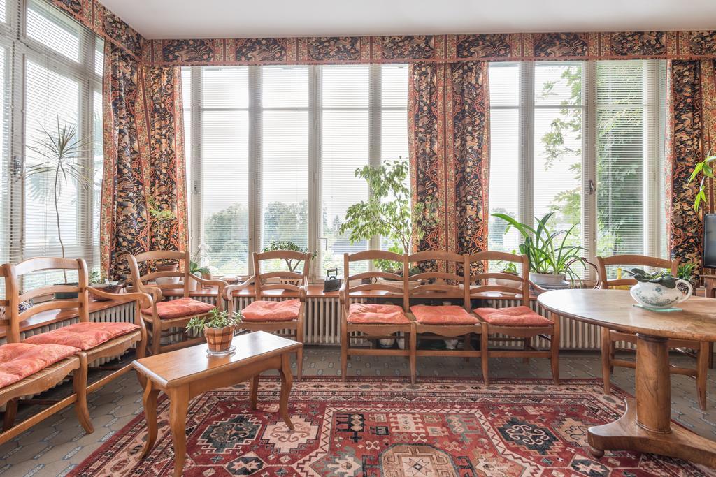 Logis Hotel Beau Site Argelès-Gazost Eksteriør billede