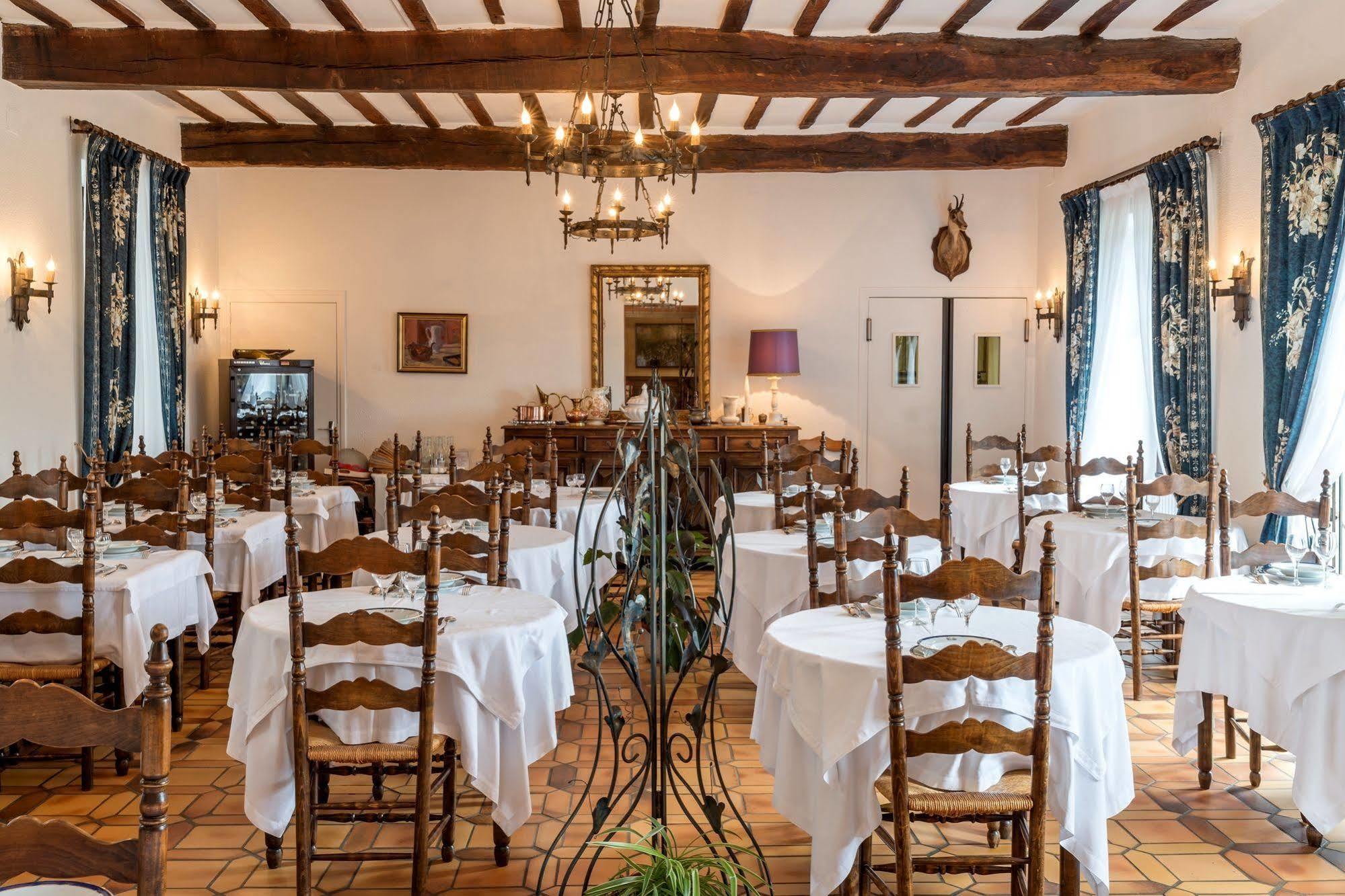 Logis Hotel Beau Site Argelès-Gazost Eksteriør billede