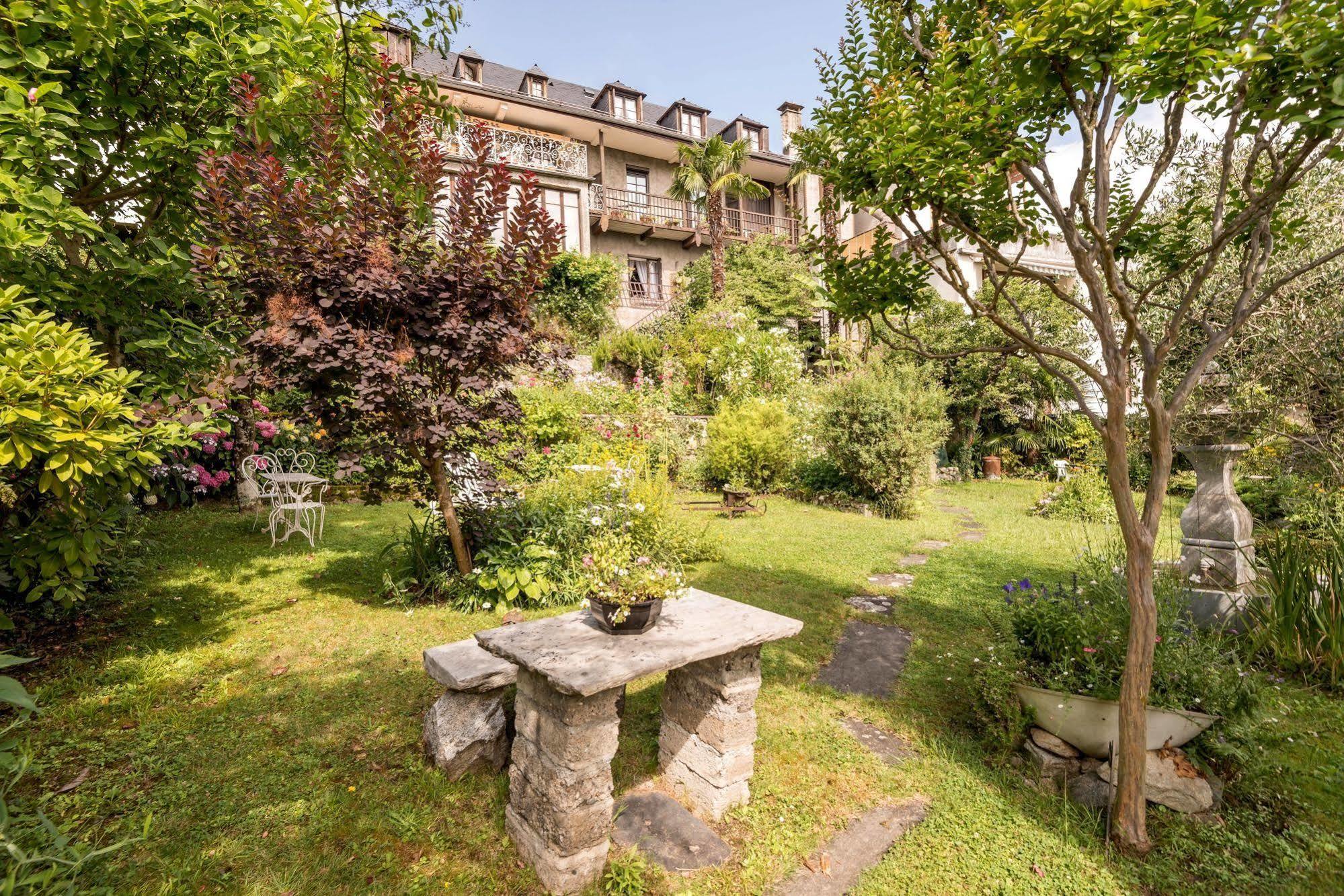 Logis Hotel Beau Site Argelès-Gazost Eksteriør billede
